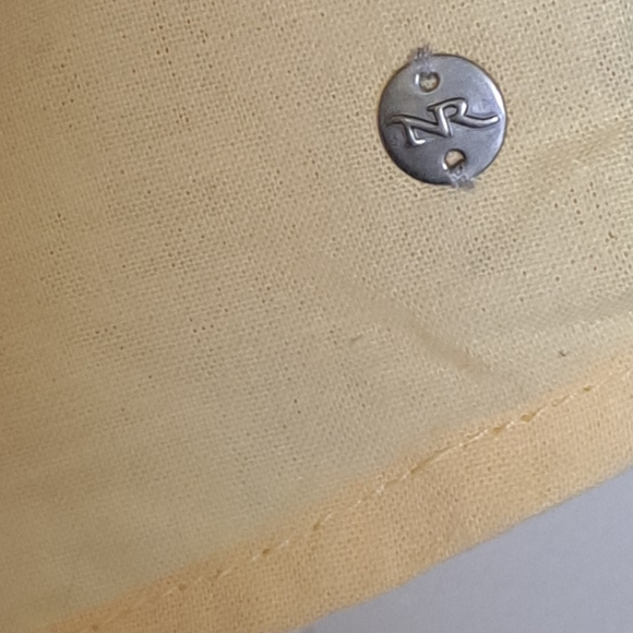 Northern Reflections yellow top - Picture 4 of 5